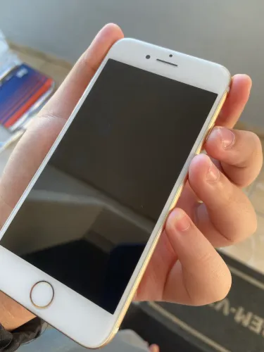 IPHONE 7 EM ÓTIMO ESTADO