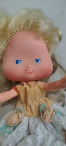Boneca Moranguinho da estrela antiga