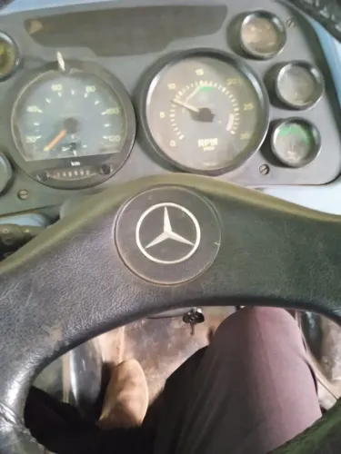 Caminhão Mercedes-Benz 1620 - 1997