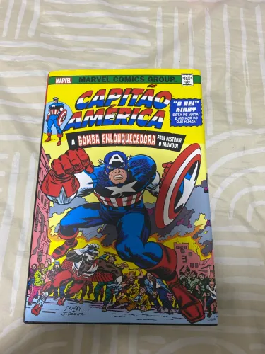 HQ Capa Dura Capitão América - A Bomba Enlouquecedora | Marvel | Ótimo Estado