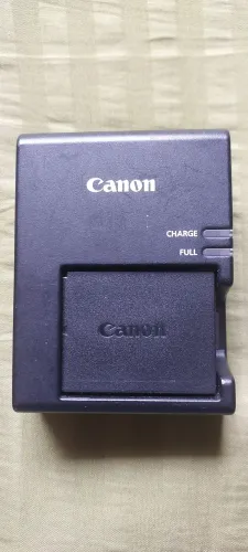 Carregador Canon original LC-E10 com bateria