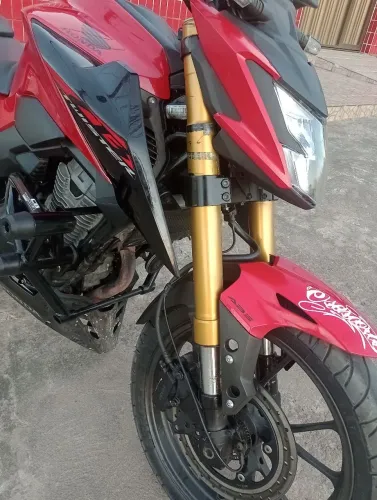 Suspensão invertida comet 