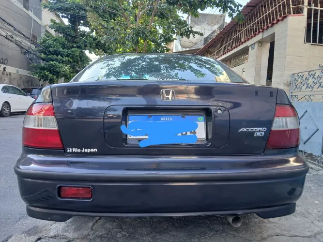 Honda Accord Sedan LX 2.2/2.4 16V 1995