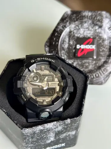 Relógios G-Shock GA-710