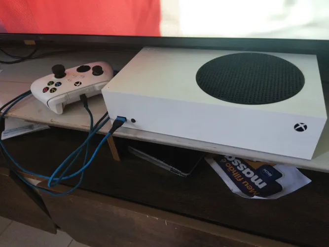 Vendo Xbox séries S 500 GB