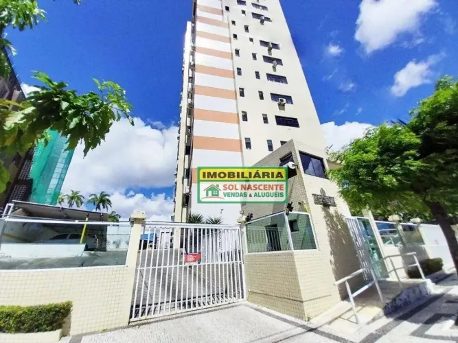 Apartamento com 3 dormitórios para alugar, 109 m² por R$ 3.265,00/mês - Vicente Pinzon - F