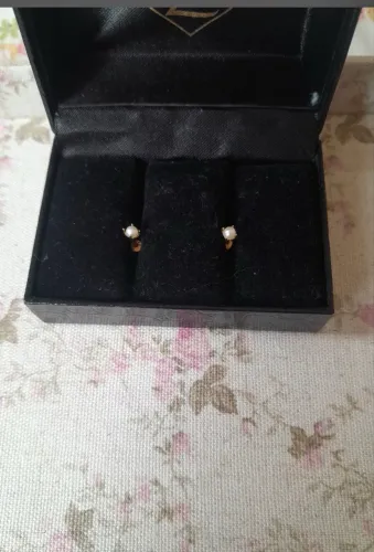 Brinco Vivara em ouro 18k