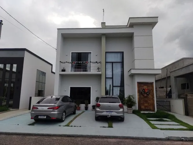 R$ 1,5 milhões casa 4-4 no condomínio Parque paraíso em Castanhal