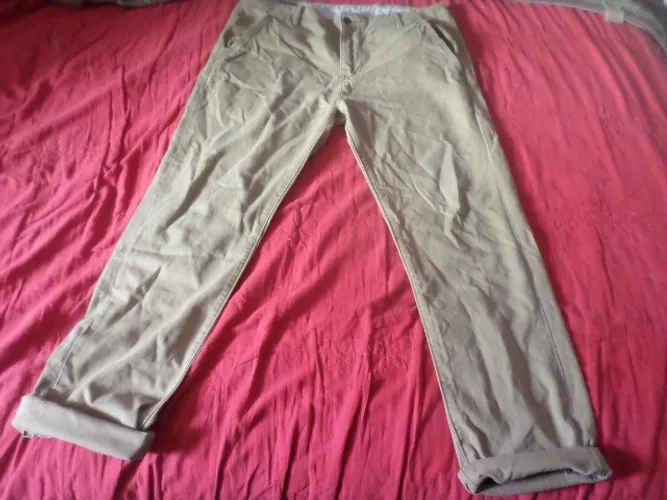 Calça Levis Skateboarding slim numeração 48