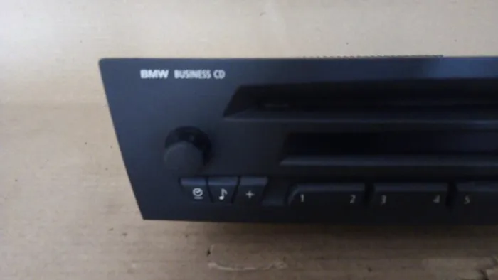 Rádio Bmw 320i 