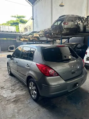 sucata peça Nissan Tiida 1.8 manual 2012