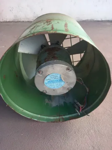 EXAUSTOR AXIAL TIPO E30T4, TRIFÁSICO, 220/380 V, 1/5 Hp
