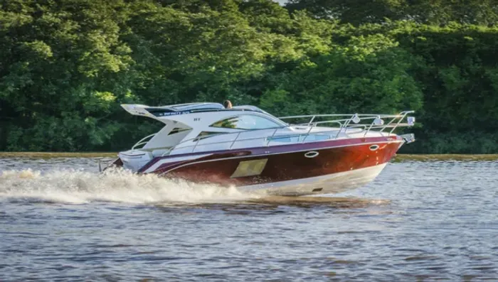Lancha Infinity 340HT - Ñ nx/fs/bayliner/focker/coral/realboats