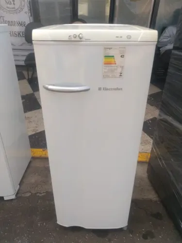 Geladeira Eletrolux com garantia