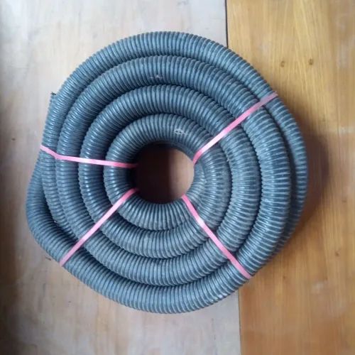 Sealtubo flexível revestido preto 2", 15 m.