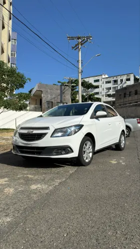 Prisma Sedan LTZ 1.4 - Unico Dono - GNV