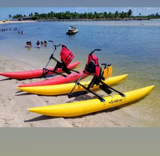 Bike Aquática: Chiliboats, Modelo Bikeboat UP, ótimo para passeio e locação.