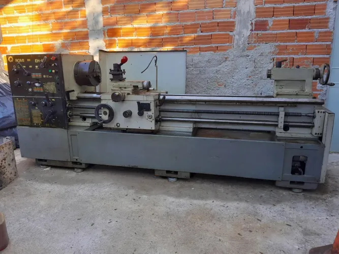 Torno Romi EH-40