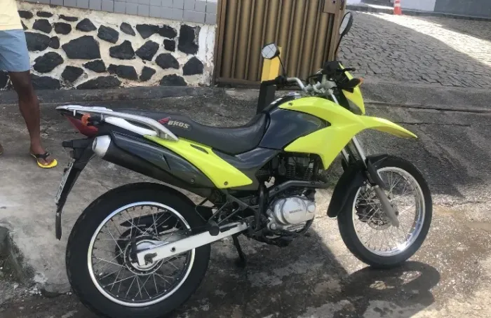 Bross 2013 toda boa só pegar e usar 