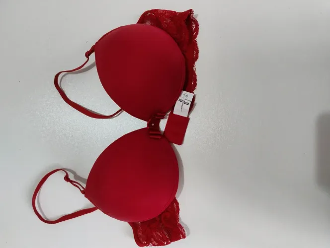 Sutiã Vermelho com Renda -Tamanho 44