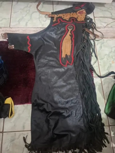 TRAIA PARA MONTARIA EM TOUROS