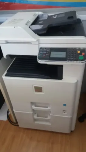 Impressora Kyocera Ecosys FS C8520 MFP