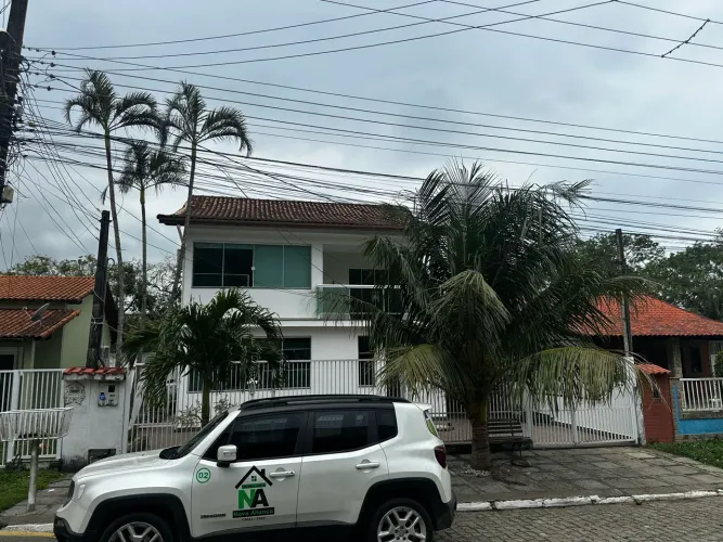 Imóvel com piscina a venda no condomínio fazenda muriqui