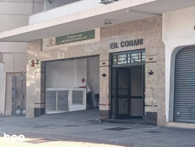 Vendo sala comercial totalmente mobiliado e equipada na TIjuca.