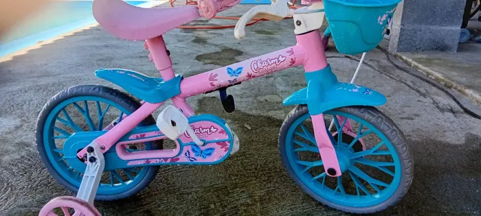 Bicicleta infantil com rodinhas aro 12