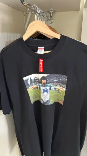 camiseta supreme maradona 