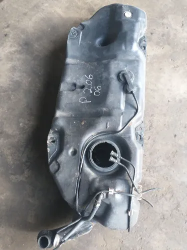 Tanque de combustível Peugeot 206