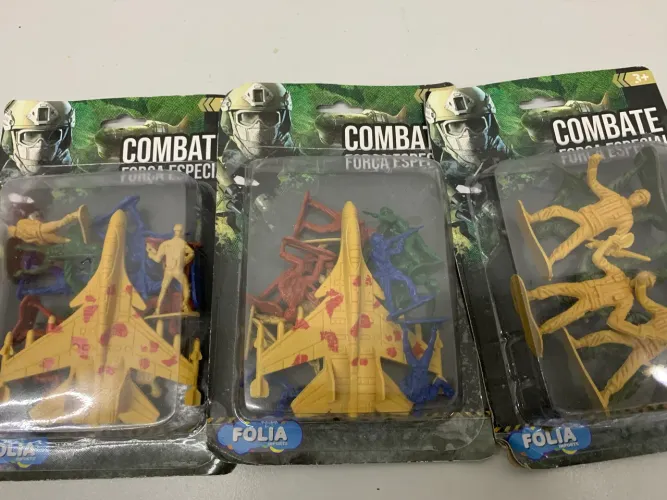 3 Kit militar bonecos tipo Comandos em Ação