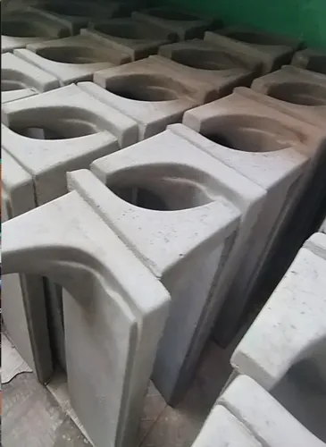 Lote de degraus (30 unidades) pré-fabricados 1 metro de largura