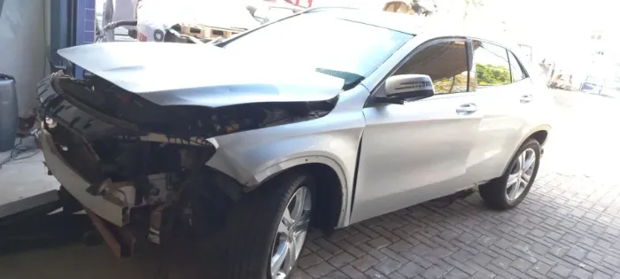 Sucata Mercedes Benz GLA 200FF 2015  - retirada de peças