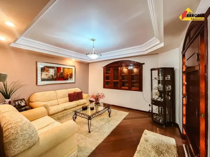 Casa à venda, 4 quartos, 1 suíte, 4 vagas, Santo Antônio - Divinópolis/MG