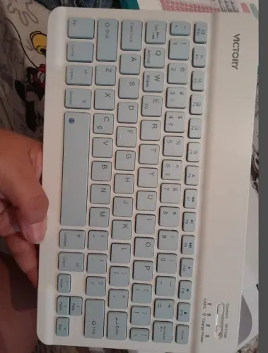 Teclado Bluetooth Sem Fio para tablet R$20,00
