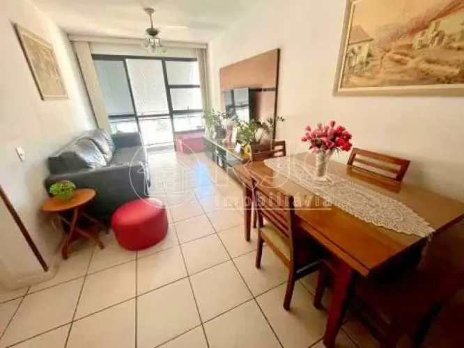 Cobertura duplex para venda possui 199 metros quadrados com 4 quartos