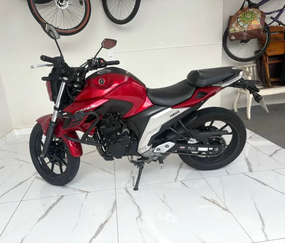 Vendo ou troco por moto de menor valor