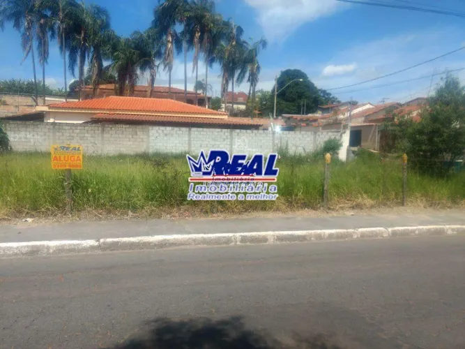 Excelente lote para locação no Bairro Três Barras!