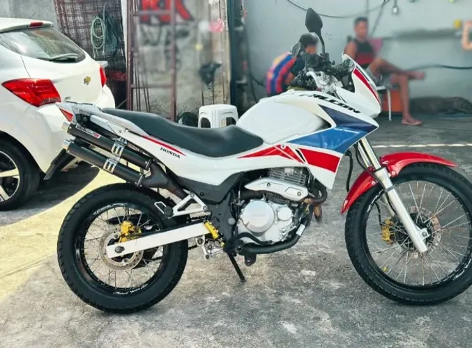 Honda NX400i Falcon (Injeção Eletrônica)