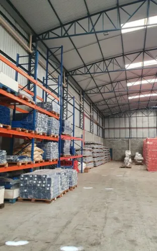 PORTA PALETE - Montantes com 3m - 4m - 5,50m - 6m - 8m / Longarinas com 2,30m - 2,70m - 3m