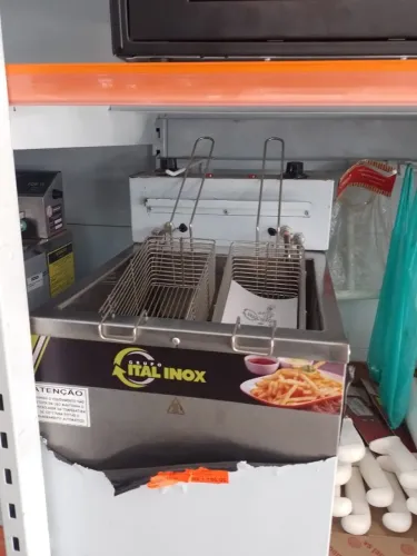 FRITADEIRA AGUA E OLEO CLASSIC MESA 8000W 220V  NOVA 