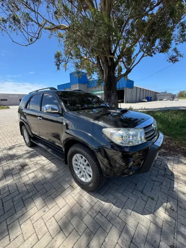 Toyota Hilux SW4 SRV D4-d 4X4 3.0 TDI Dies. AUT 2011