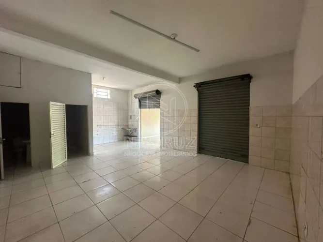 Salão comercial para locação em São José do Rio Preto-SP, Parque das Aroeiras II: 1 sala, 
