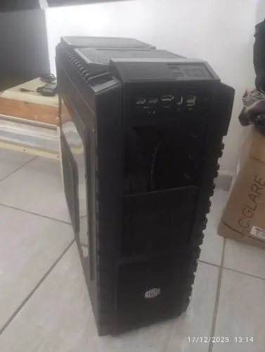 Gabinete Gamer Gigante Master cooler