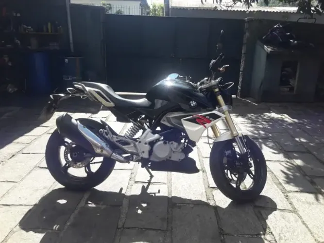 BMW G 310R preta 2018