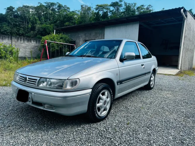 Volkswagen Logus Usados e Novos