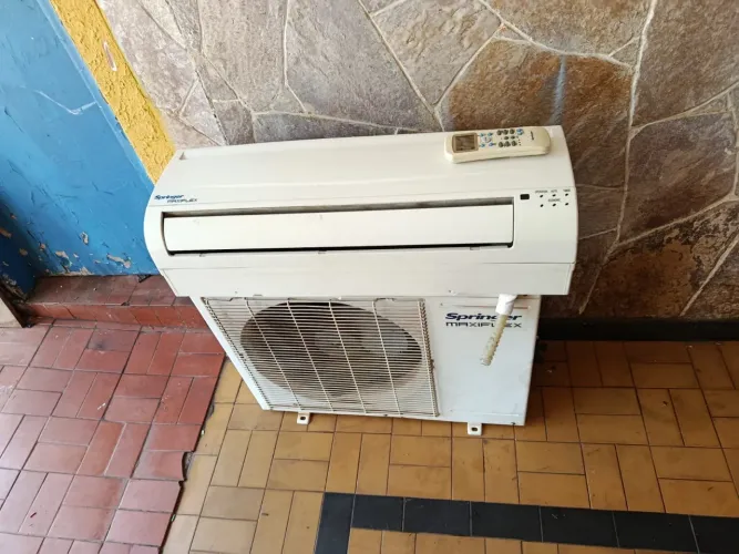 Ar Condicionado Springer Maxiflex 9.000 BTU 