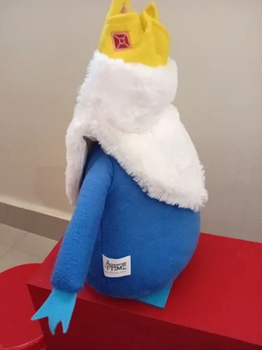 Boneco rei gelado 