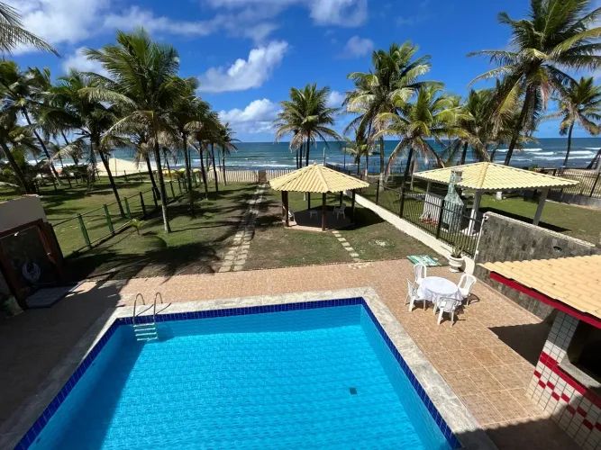 CASA MOBILIADA - Frente Mar | 5 Quartos, 3 Suítes | Piscina | Calçadão Vilas do Atlântico